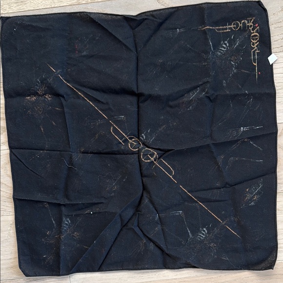 Tool bandanna - Picture 4 of 5